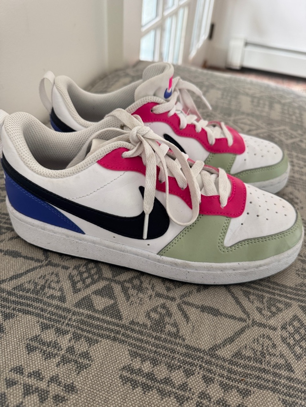 Youth 5.5 White & Pink Nike Air Force Shoes